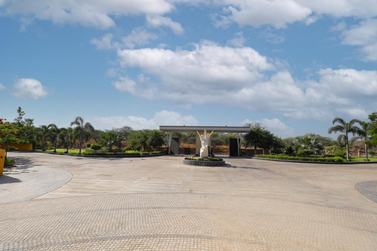 Club Heaven Palanpur Hotel Exterior photo